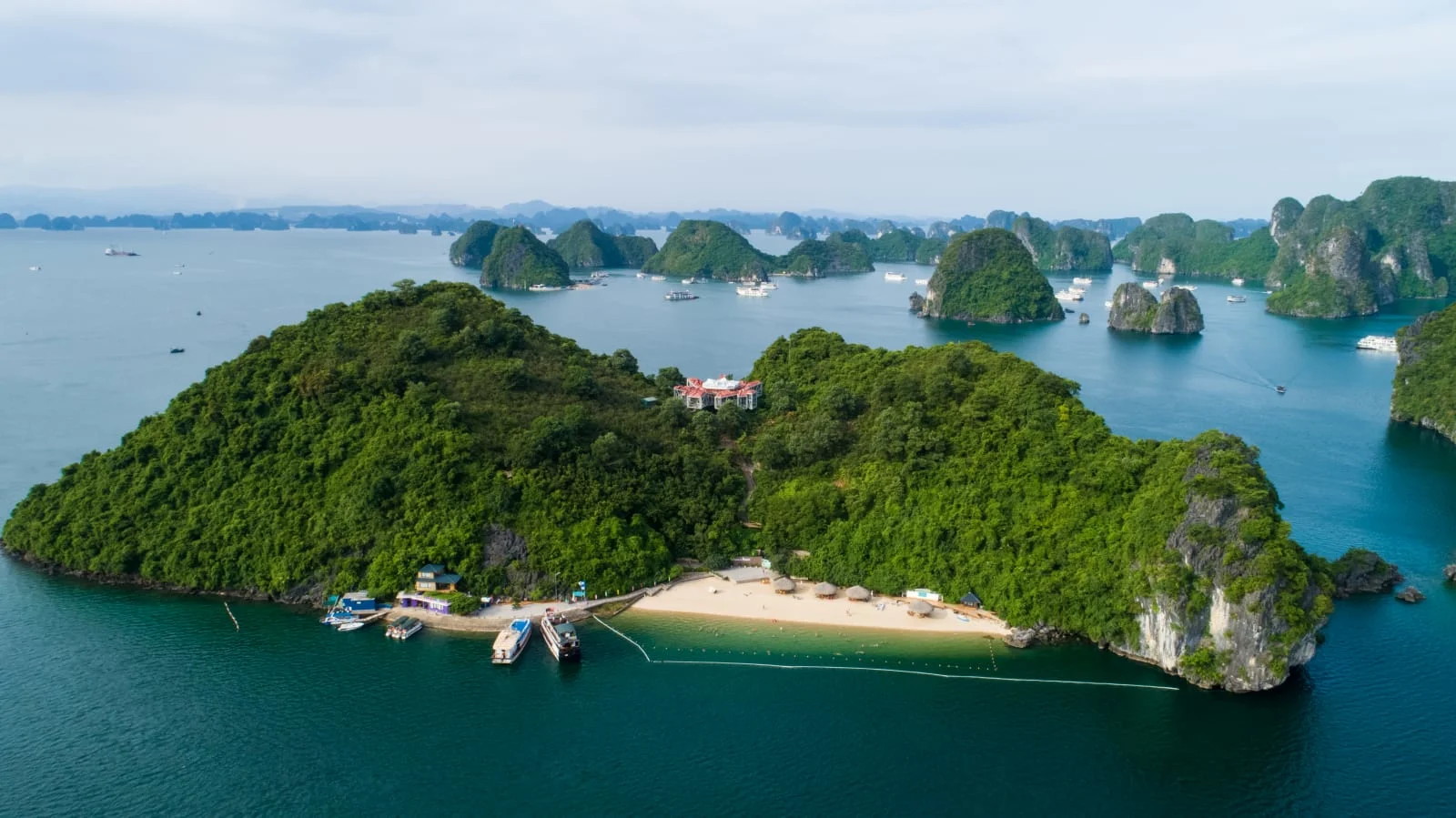 Monkey Island Cat Dua beach panoramic Lan Ha Bay viewpoint Cat Ba Vietnam