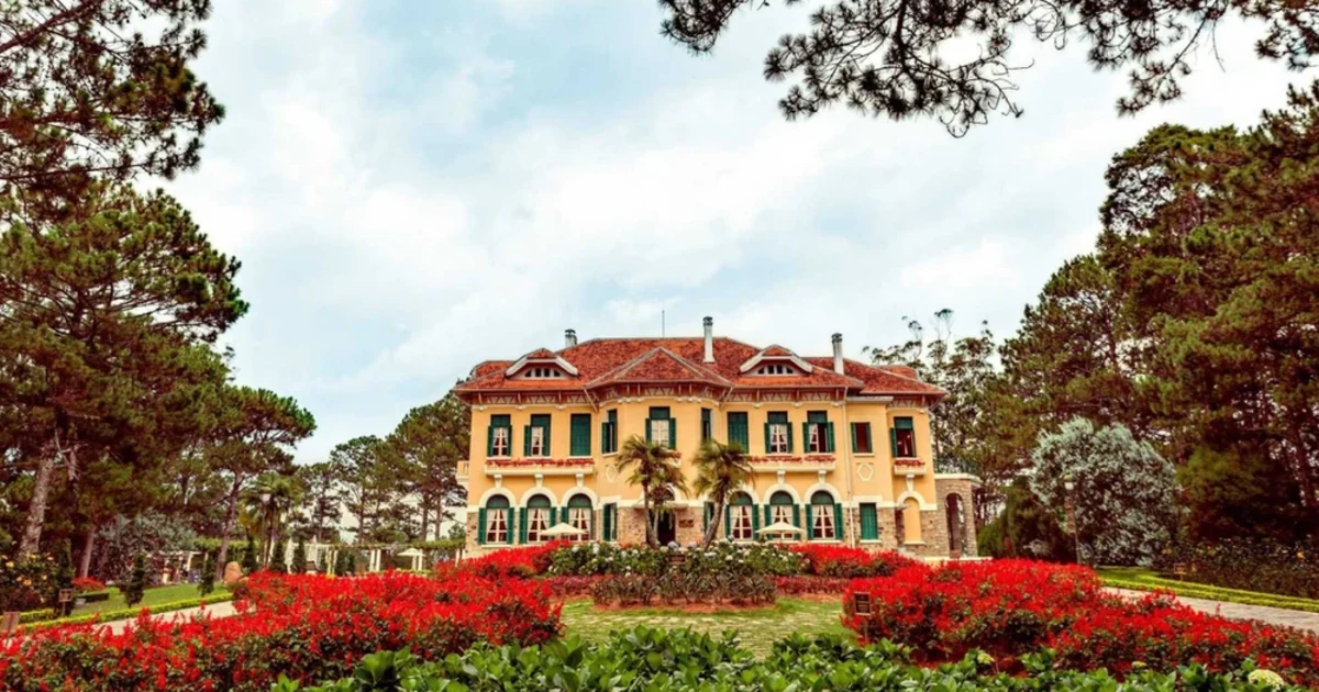 Bao Dai Summer Palace Dinh III French Art Deco royal villa Da Lat Vietnam