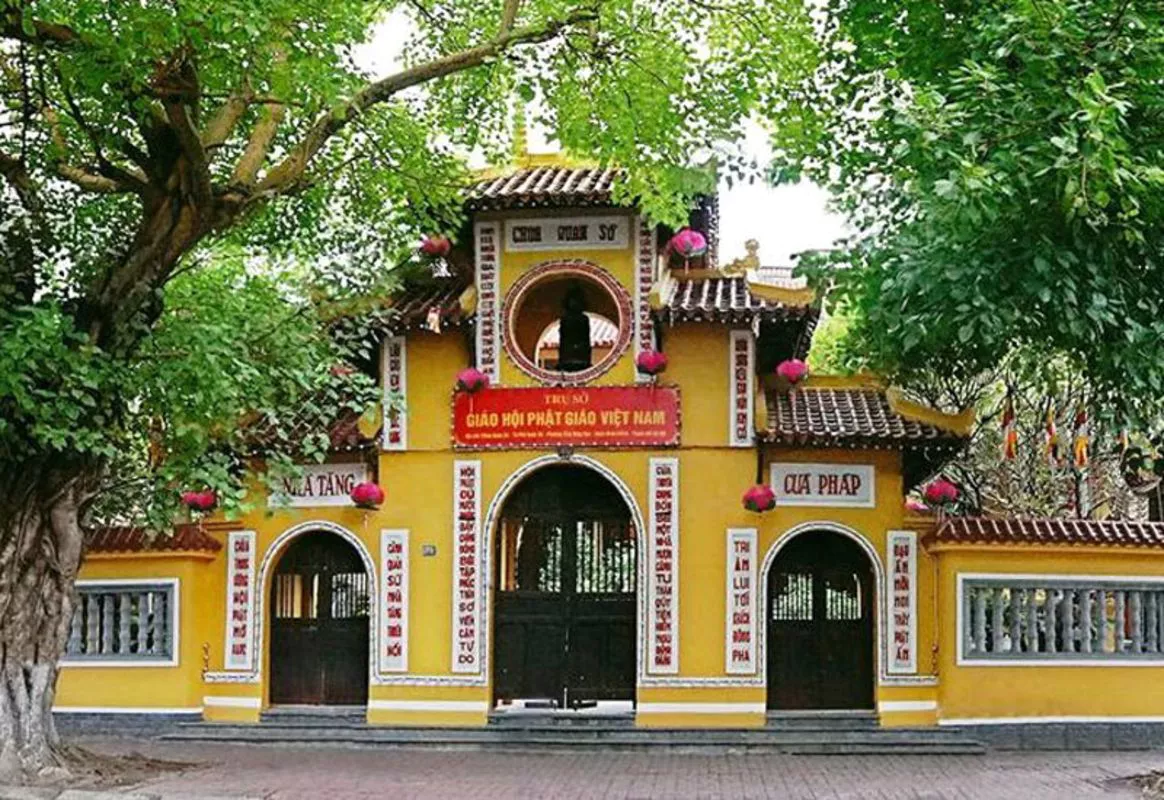 Quan Su Pagoda Buddhist headquarters Hanoi