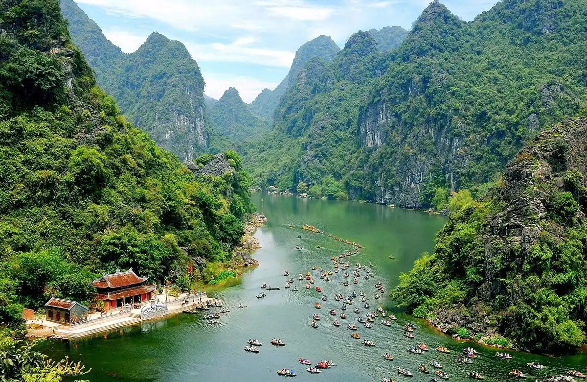 Trang An UNESCO boat ride through limestone caves and karsts Ninh Binh Vietnam