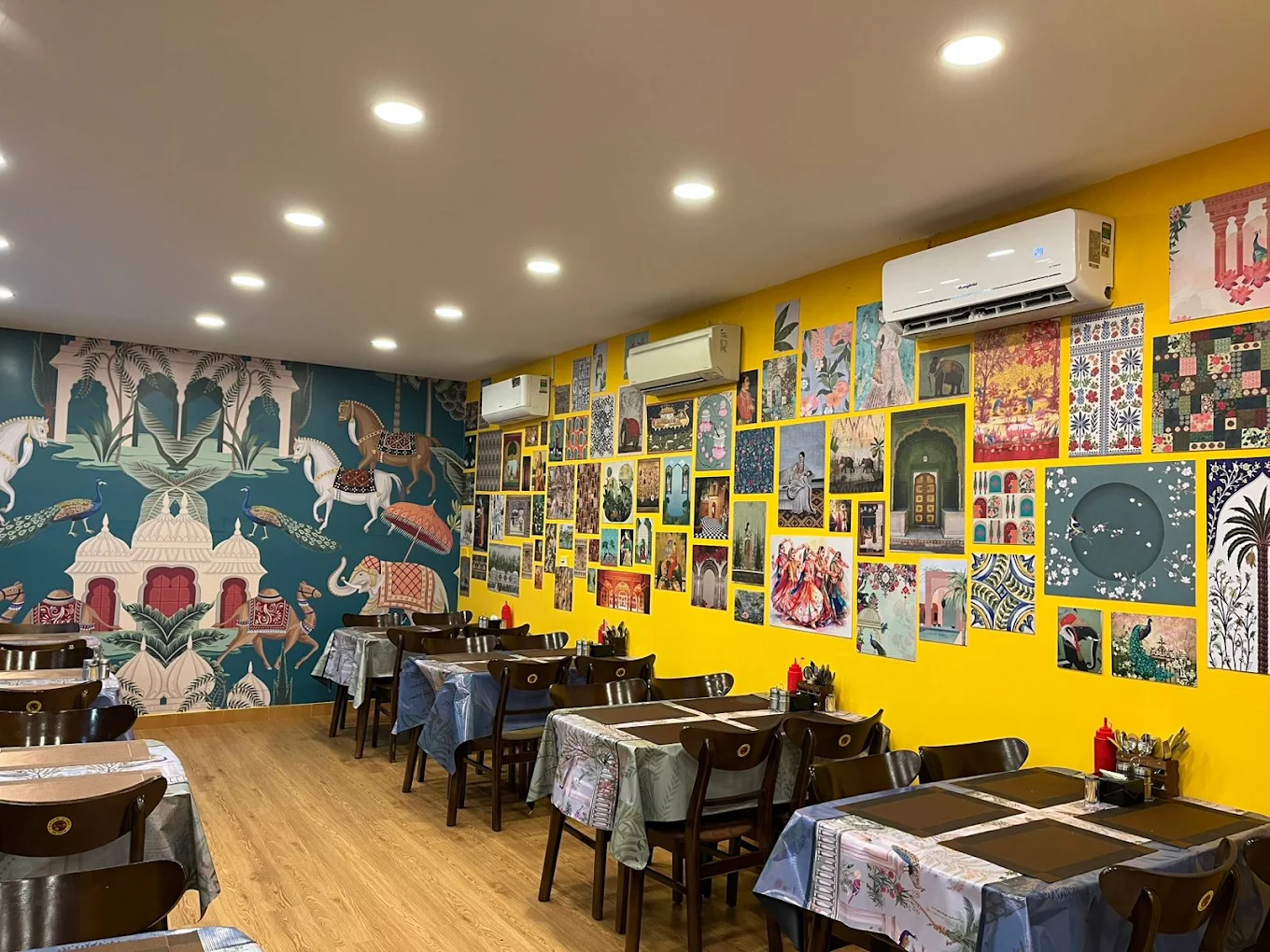 Flavours of India - Best Pure Veg Indian Restaurant - Jain Food Restaurant in Da Nang