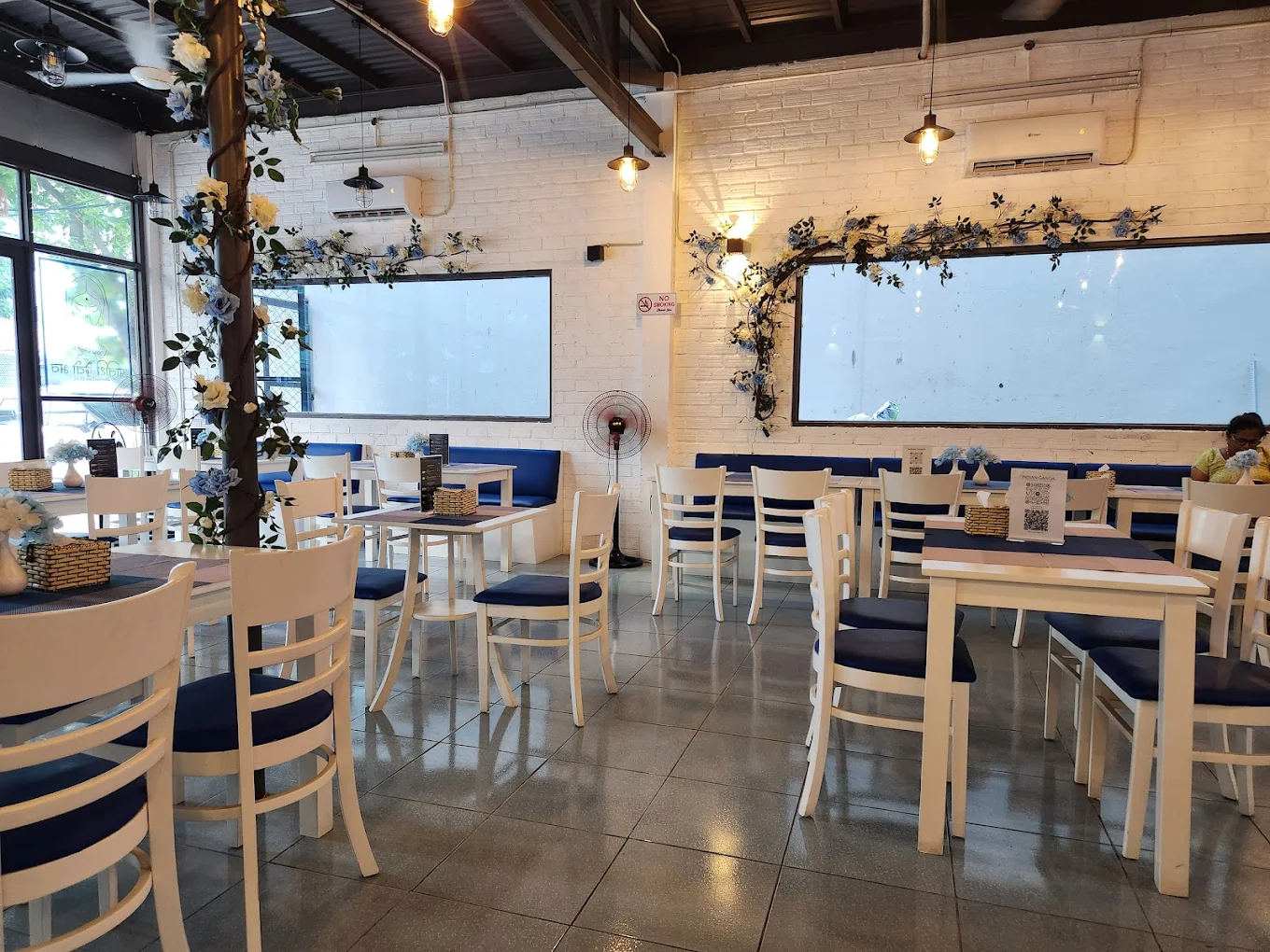 Indian Ganga Dining & Lounge Da Nang - Indian Restaurant