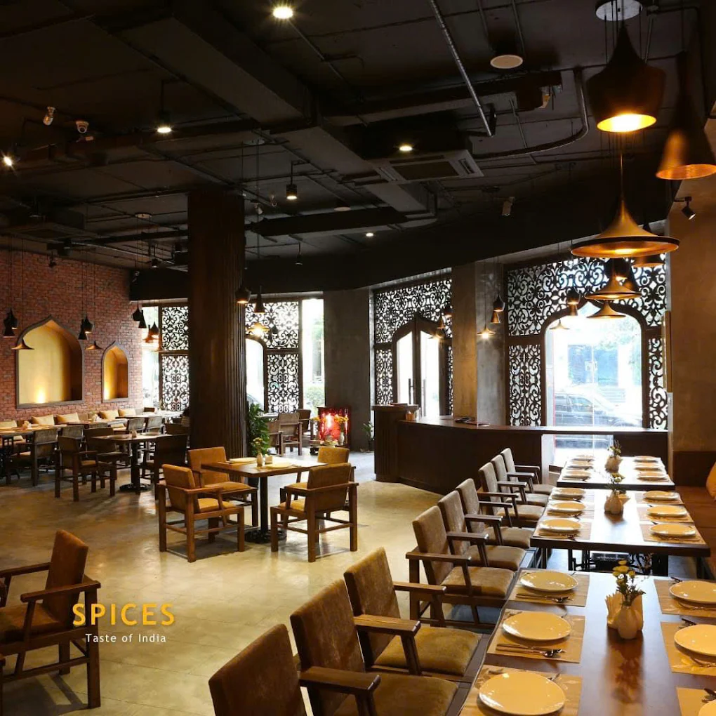 Spices Taste of India Hanoi — Hoang Dao Thuy